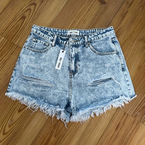 day + moon Pants - NWT jean shorts